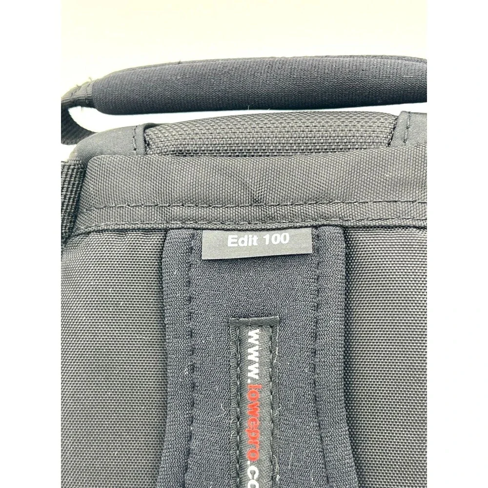 LowePro Edit 100 Camera Camcorder Soft Bag Black Multi Pocket Comfort Grab Handl